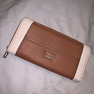 Guess wallet